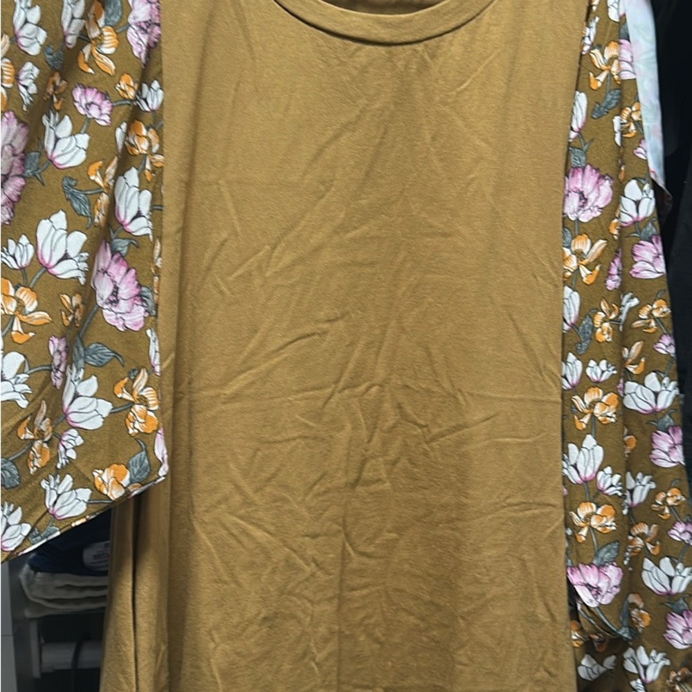 Elegant Mustard Floral Sleeve Tunic